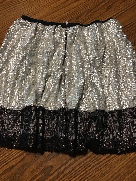 Women’s size medium Silver and Black Sequin Circle Skirt - Festive Flare - Picture 5 of 9